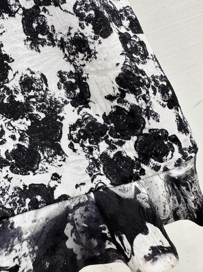 Chanel 26p black and white floral blouse