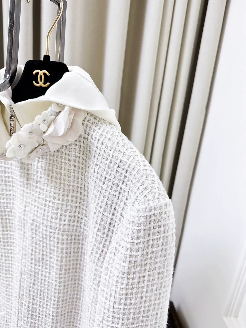 Chanel 25C off-white jacket
