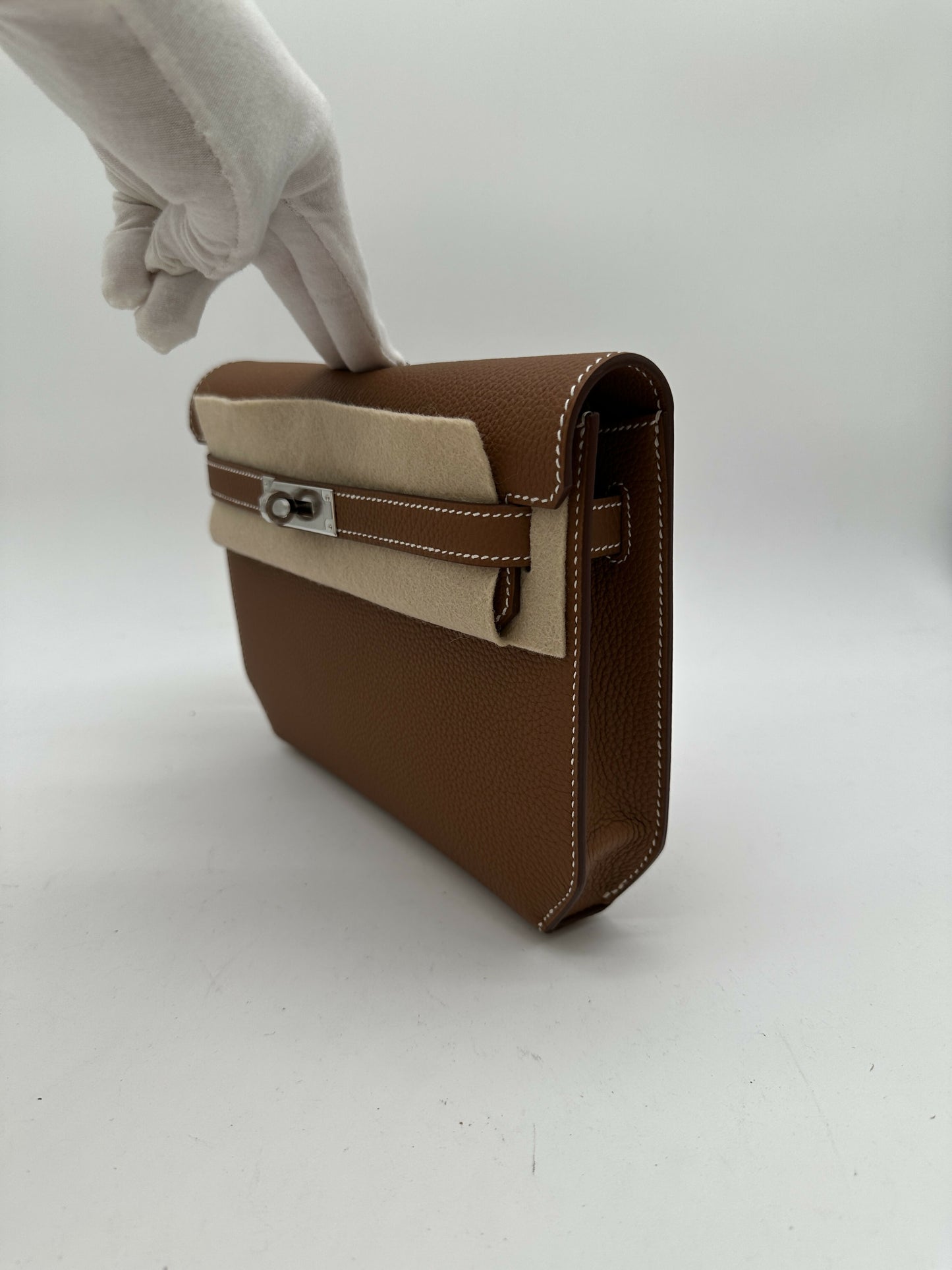 Hermès Kelly Depeches 25 Gold PHW Stamp K