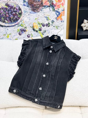 Chanel 24A black/grey ruffled denim jacket