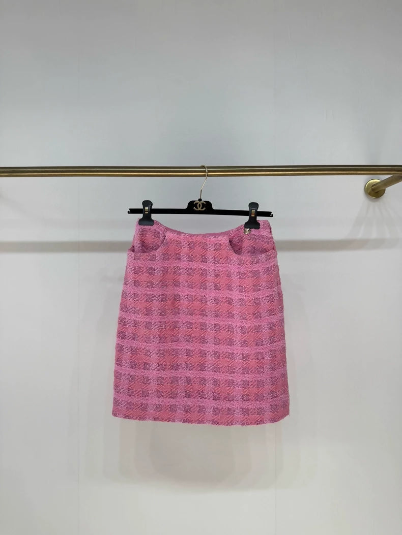 Chanel 24P pink plaid skirt
