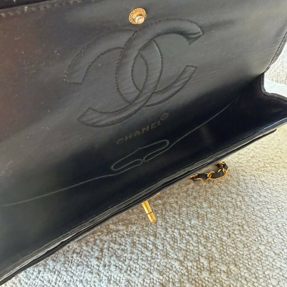 Chanel Vintage Medium Flap Bag – Black Crocodile | 1997 | 24K Gold Hardware