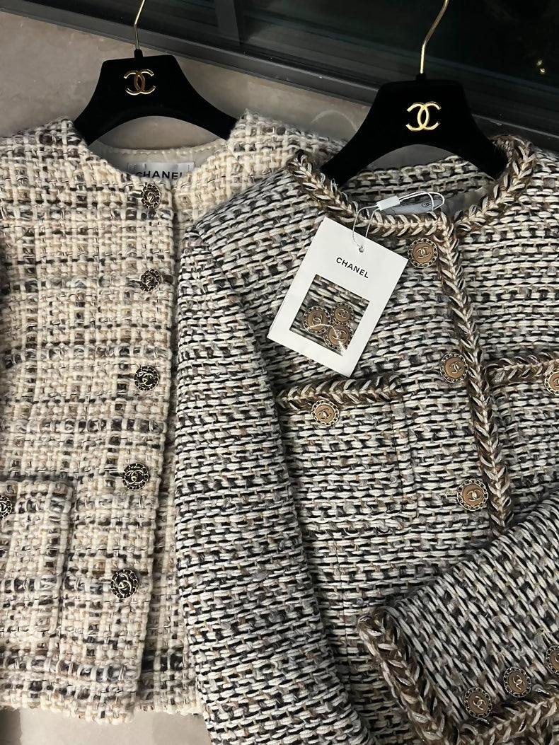 Chanel 2018 Brown tweed jacket