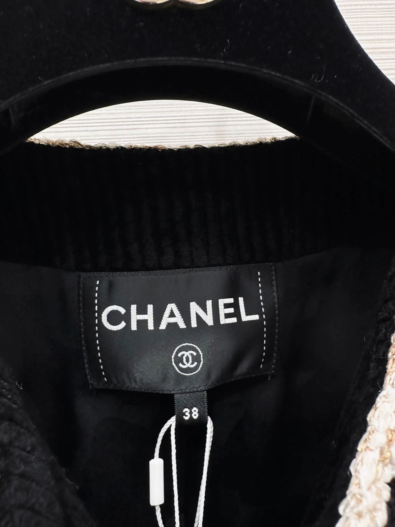 Chanel 25K four-pocket jacket