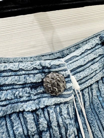 Chanel 25k blue pant