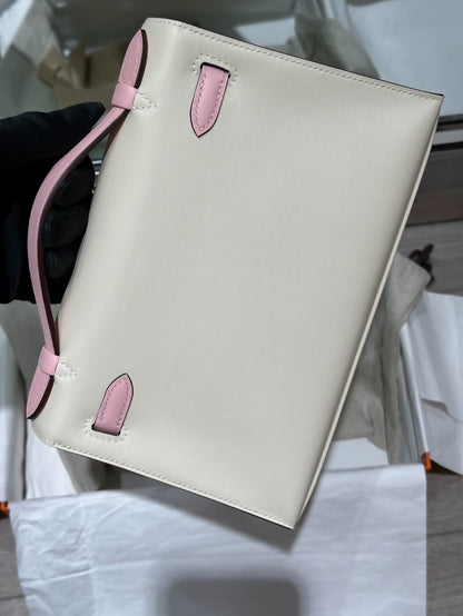 Hermes Kelly Pochette Craie & rose Sakura Pink Swift Leather with gold hardware