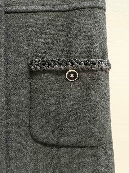 Chanel 25B black long wool vest