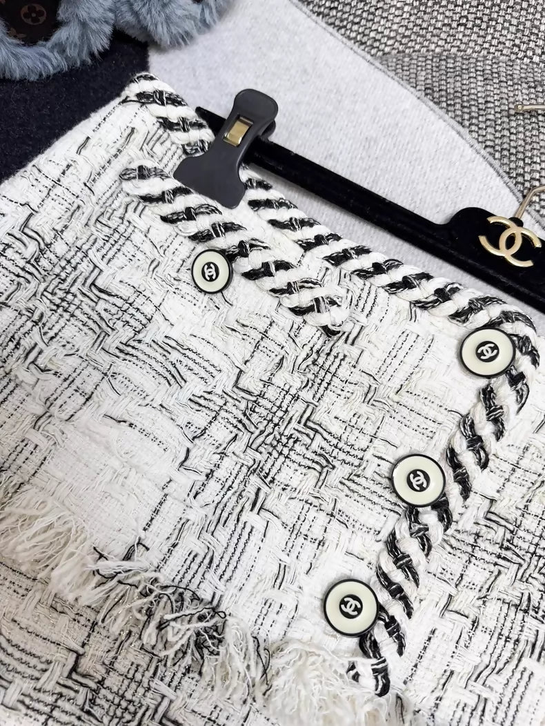 Chanel 18S Beige and Black Check Fringe Tweed Mini Skirt