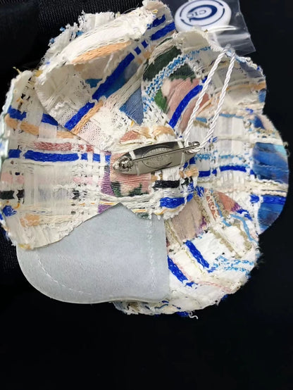 Vintage Chanel camellia brooch from the 2018 Cascade Collection in woven fabric - New and never used
