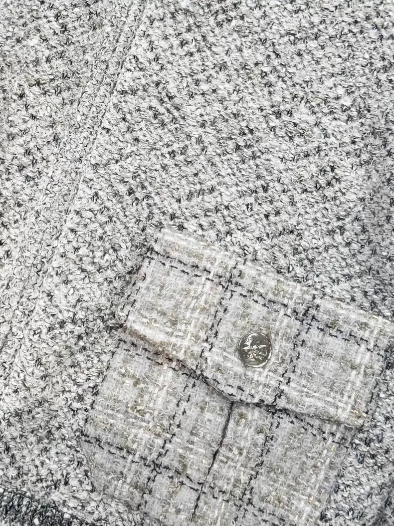Chanel 25B grey wool jacket with silver thread knit