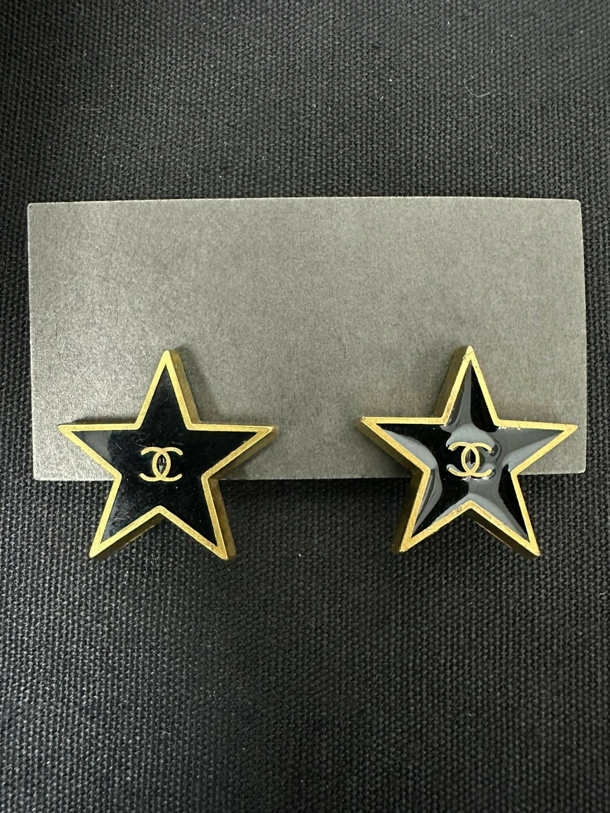 Chanel Vintage 01P Metal Black Star Shape CC Clip-on Earrings