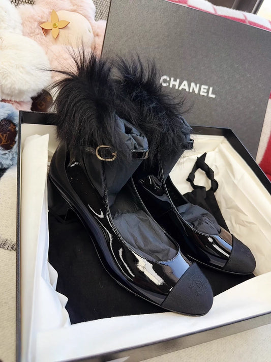 Chanel 23n Mary Jane black leather fur shoes