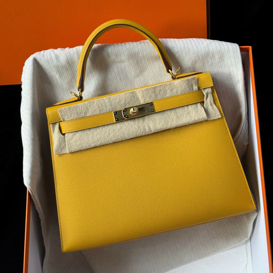 Hermès Kelly Sellier 28 Amber (Jaune Ambre) Epsom with Gold Hardware