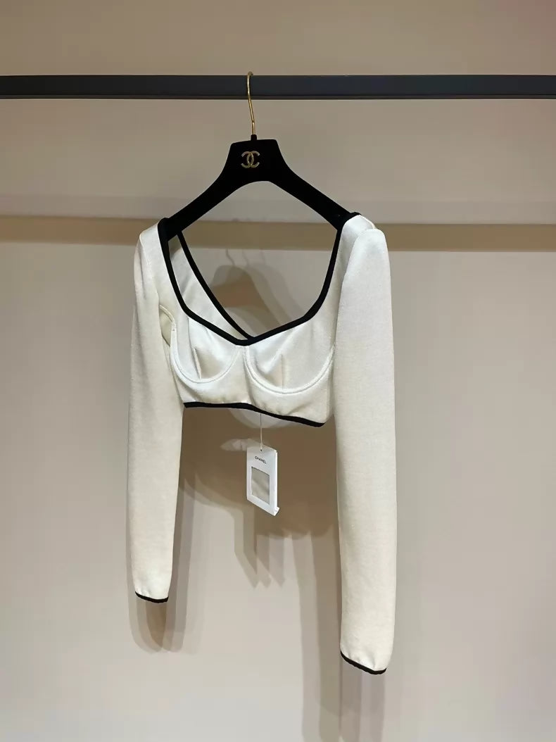 Chanel long-sleeved black and white top