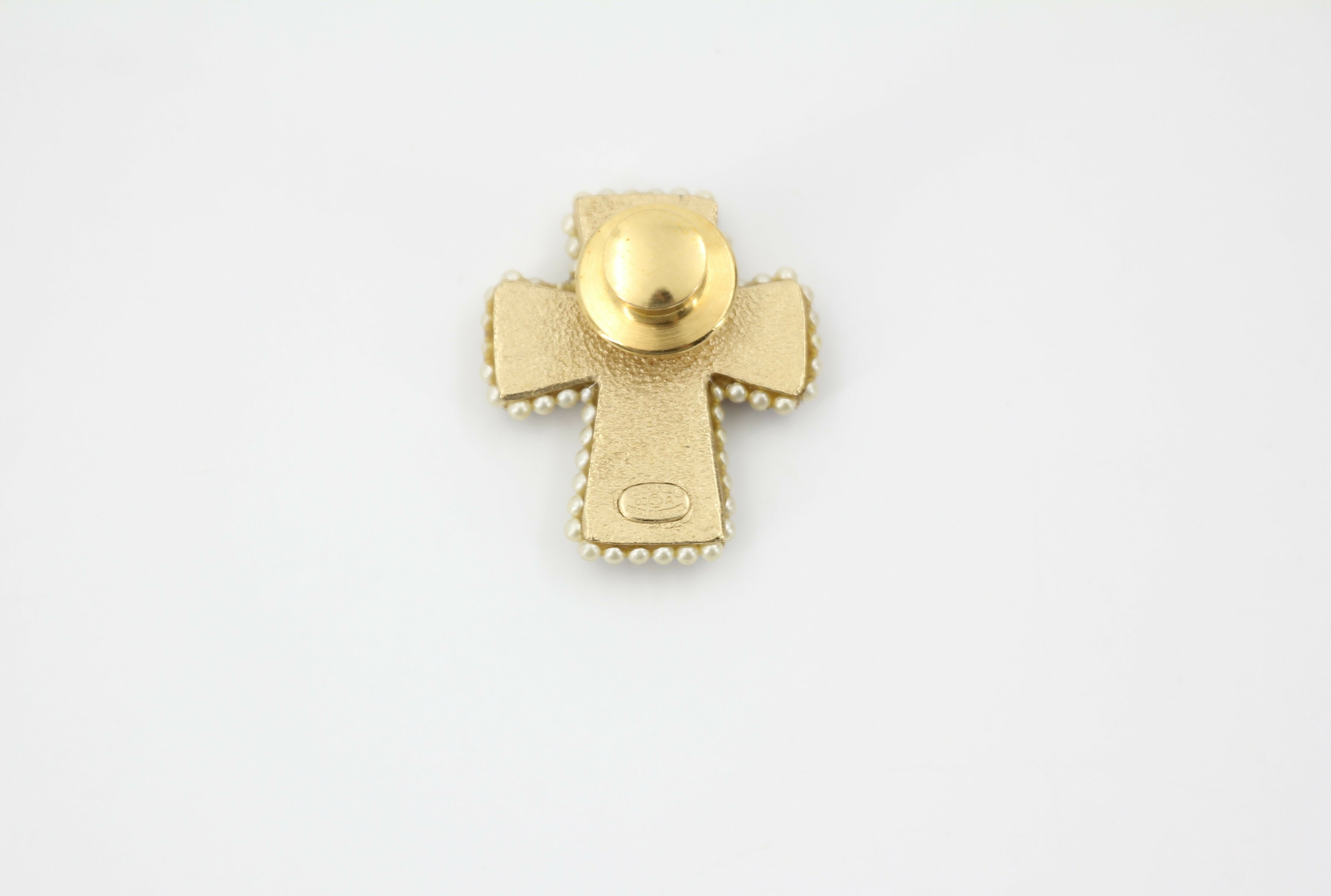 Chanel Vintage 03A Gripoix Red-Orange Imitation Pearl Cross Brooch