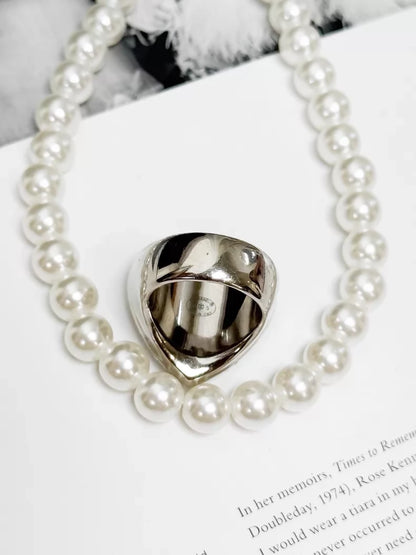 Chanel Spring/Summer 2020 silver fully diamond-encrusted ring with gold double C logo