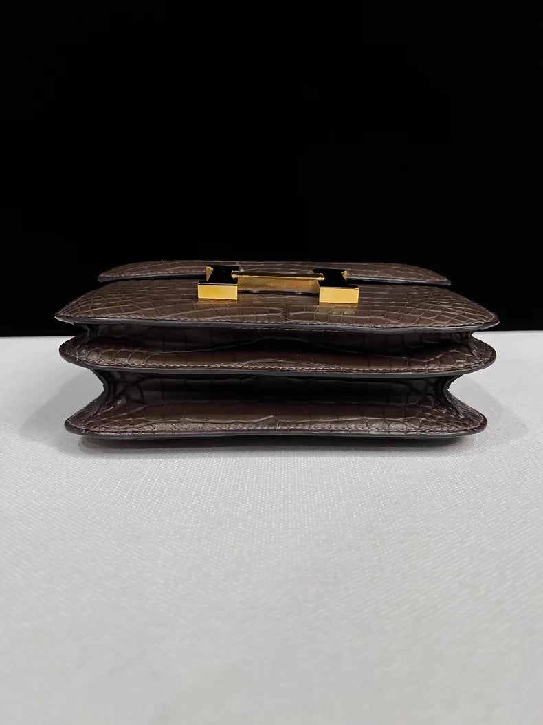 HERMES Constance 19C Grey Matte Alligator Leather gold hardware