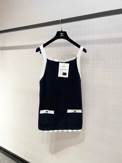 Chanel 26C Dark blue and black top and pants set