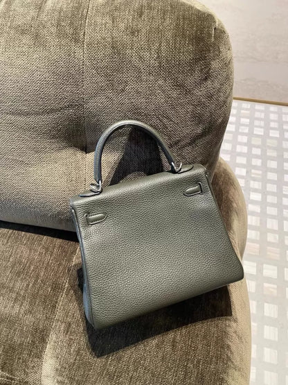 Hermes Kelly 25 C6 Vert de Gris Togo leather palladium hardware