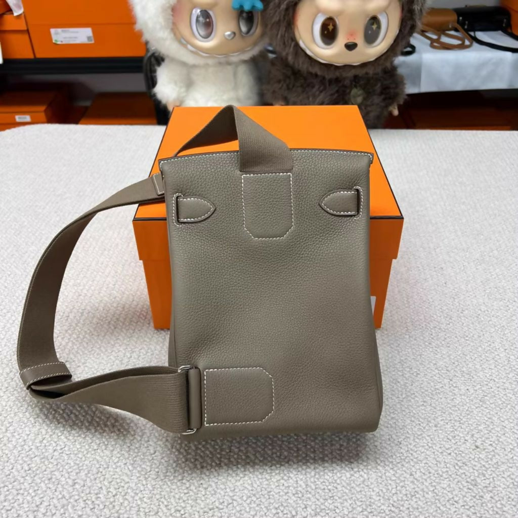 Hermes bag (3)