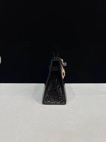 Hermes Kelly Pochette Black shiny Crocodile Leather with palladium hardware