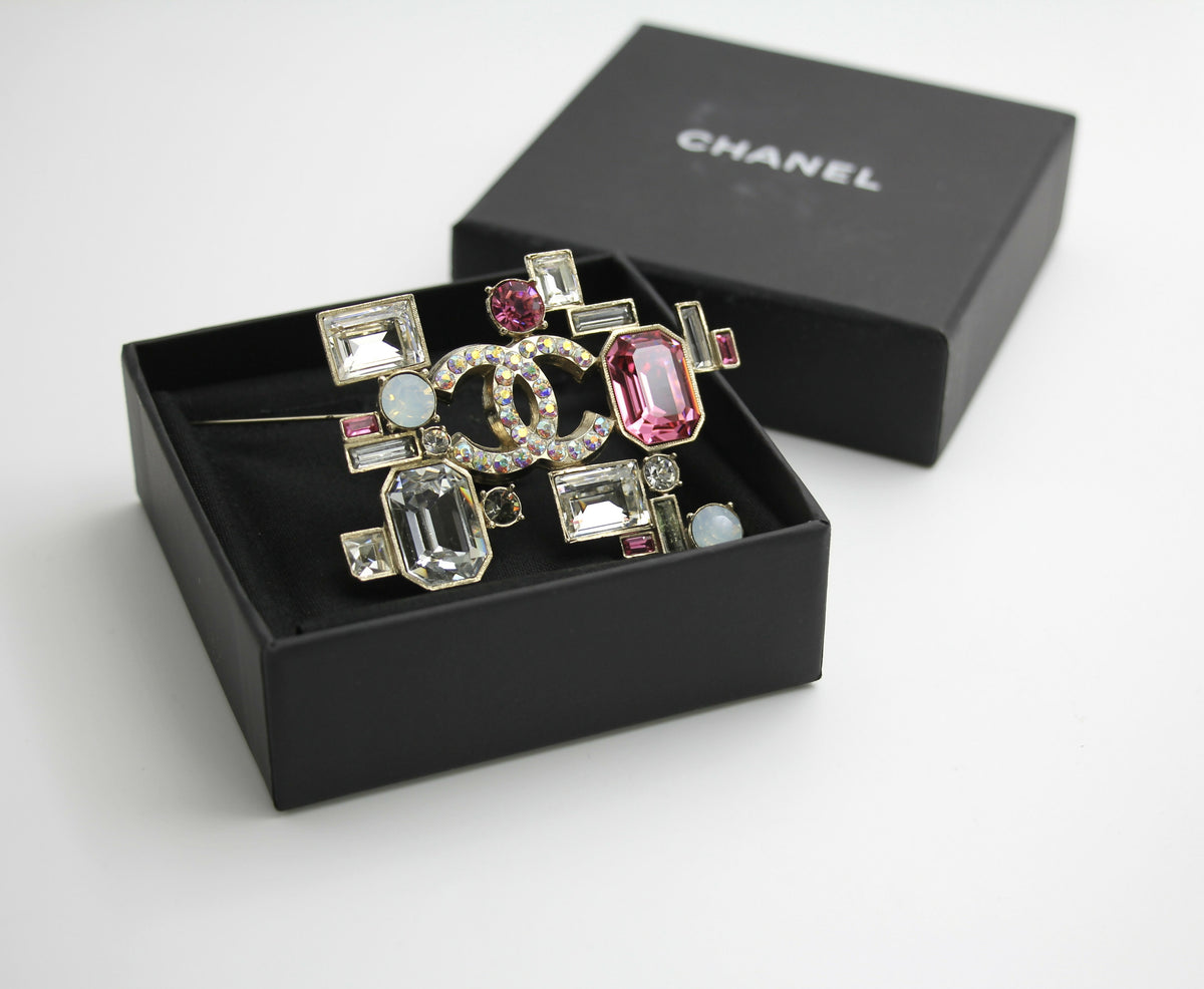 Chanel Vintage 05P Coloured Rhinestones Pink Brooch