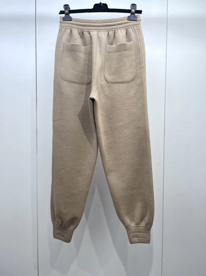 LV 23 Early Autumn Knit sweater pant