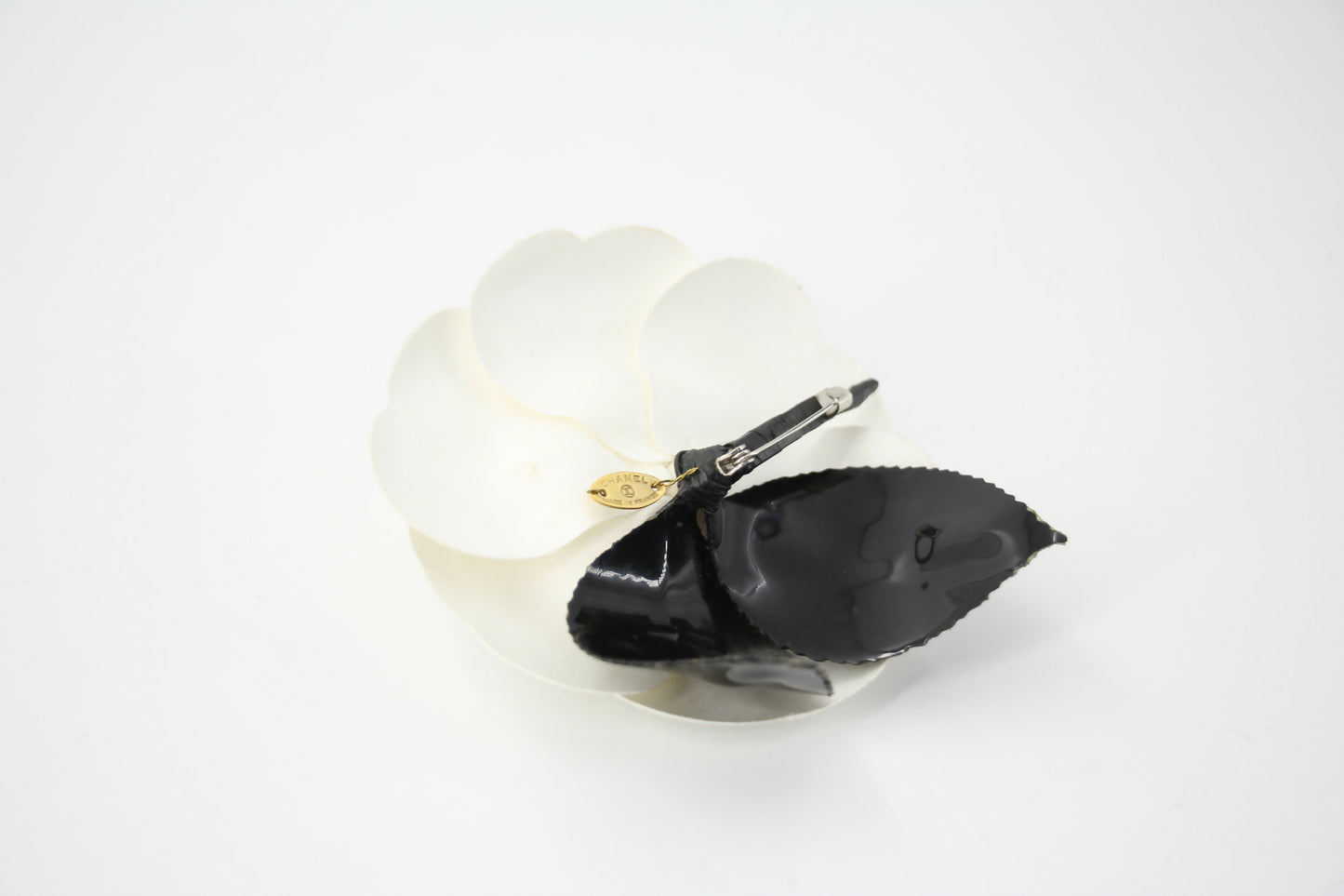 Chanel Vintage 81-85 Velvet Black Leaf White Camellia Brooch