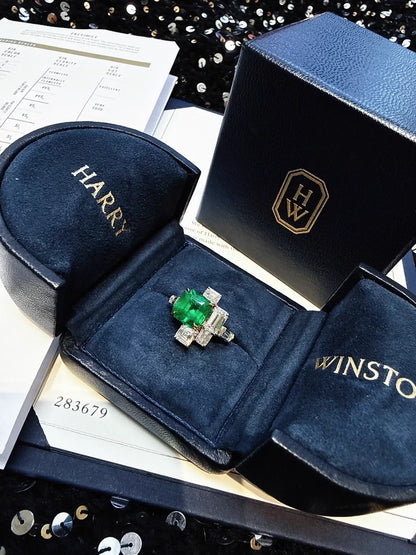 Harry Winston Columbia Emerald ring