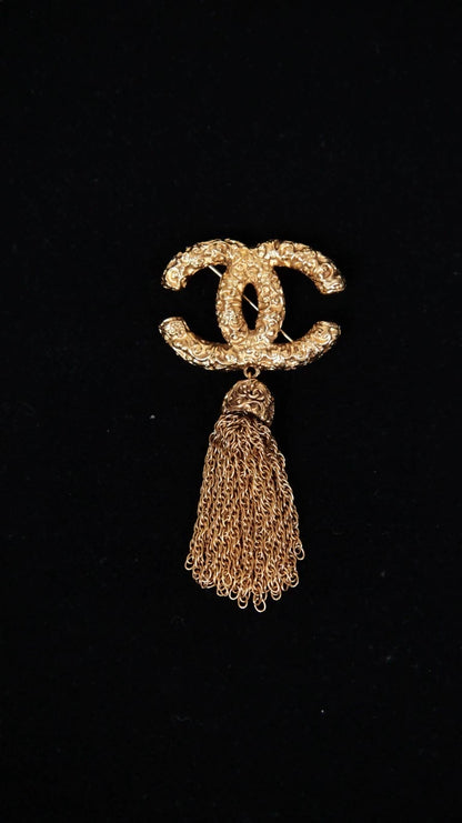 Chanel 2003 Plain Gold Lava CC Tassel Brooch