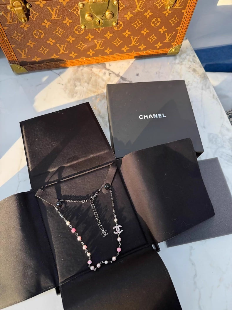 Chanel 25B pink enamel pearl necklace choker