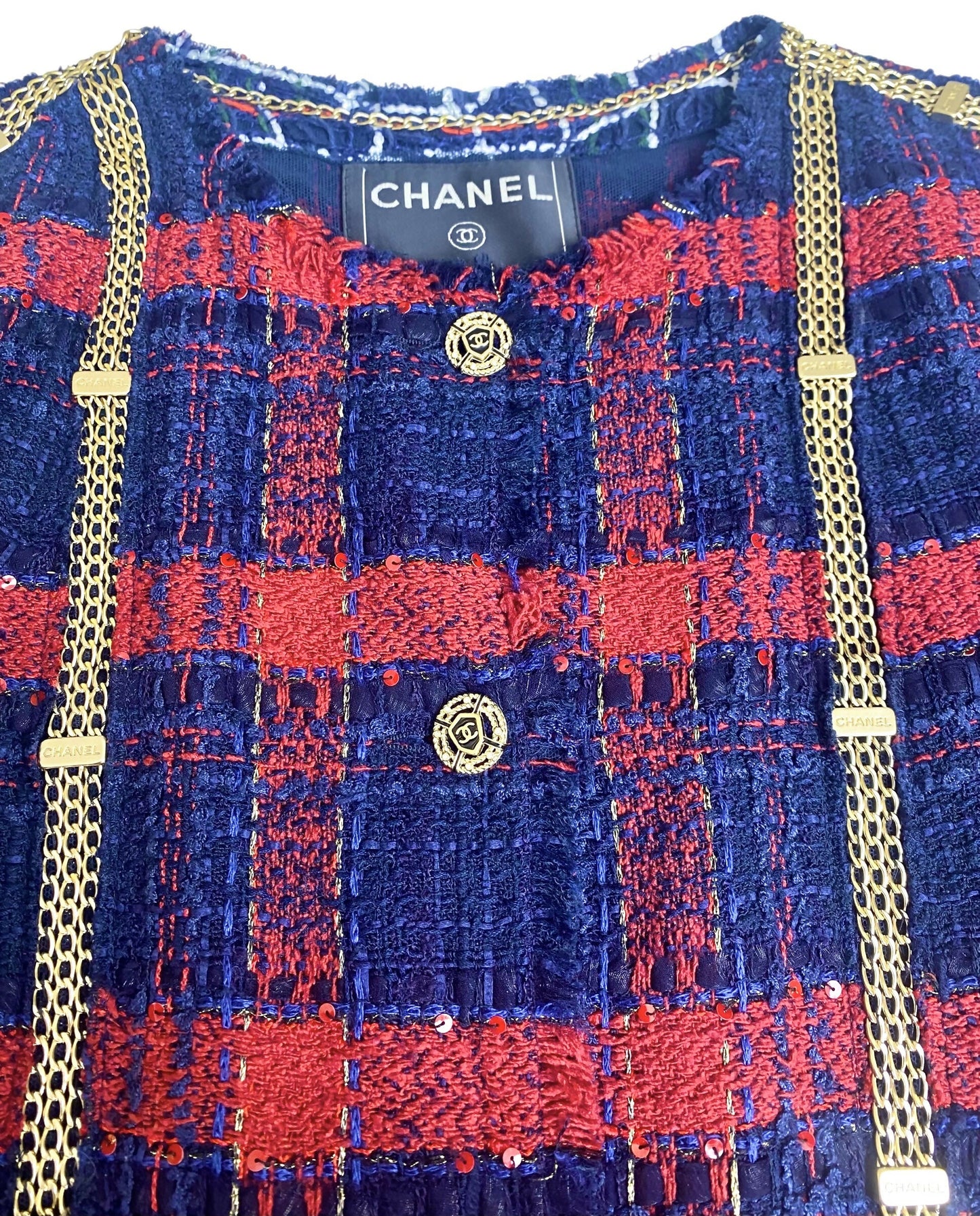 RARE CHANEL 08P RUNWAY BLUE RED GOLD CC MULTI CHAINS TWEED JACKET FR 44