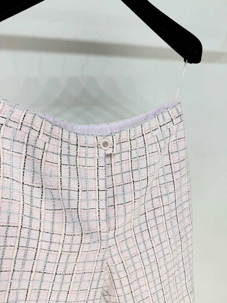 Chanel 25C pink & white checked tweed shorts