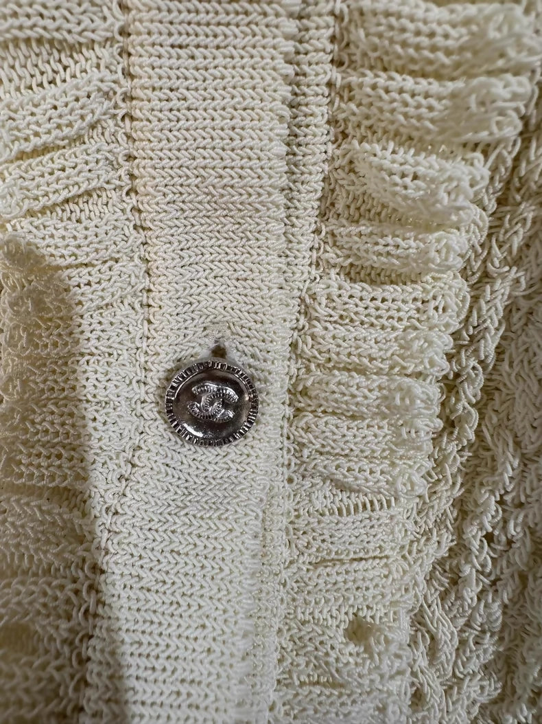 Chanel 25C off-white ruffled knit cardigan