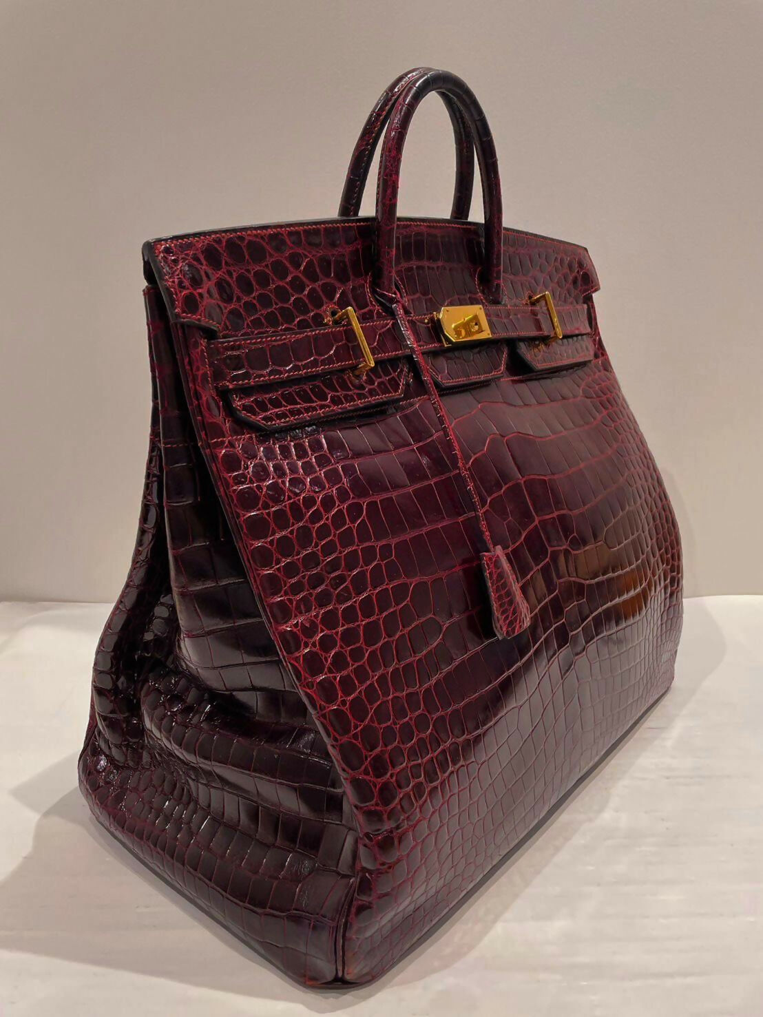 Hermès HAC 50 Bordeaux Porosus Crocodile GHW