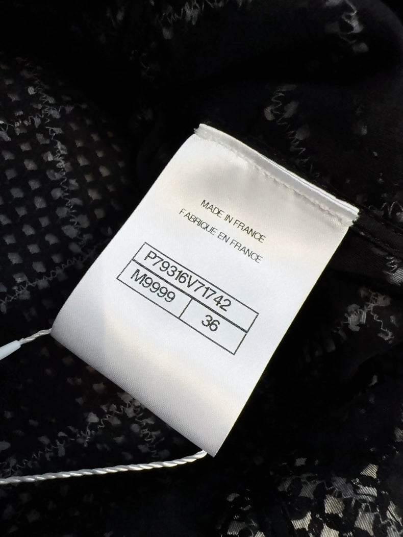 Chanel 25S Black & white quilted embroidered jacket