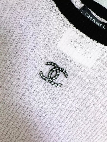 Chanel pink knit top