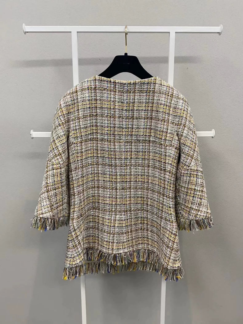 Chanel 18p beige tweed jacket
