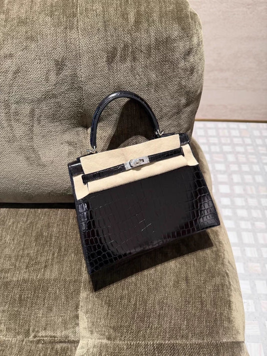 Hermes Kelly 25 CK89 black shiny crocodile leather palladium hardware
