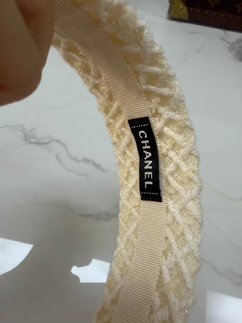 Chanel 22A white tweed wide headband
