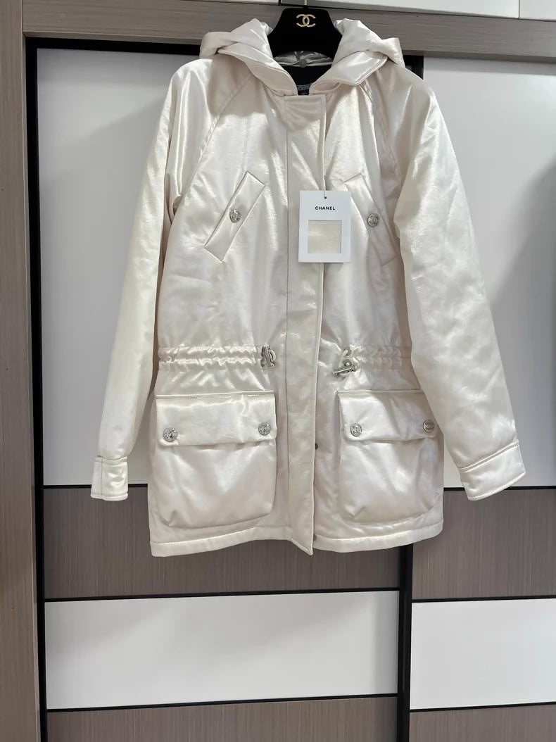 Chanel 23N off-white silk cotton-padded jacket