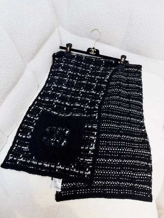 Chanel 23B Double C Pocket Black and White Scarf