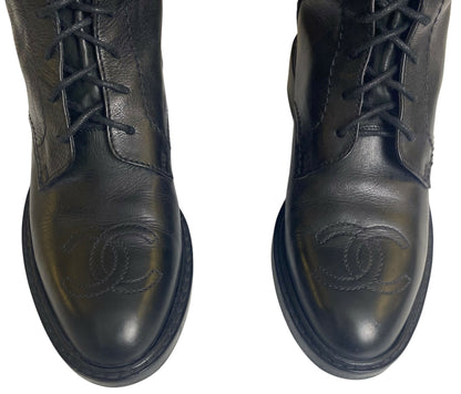 Rare Vintage Chanel 90s Claudia Schiffer Black Leather CC Riding Boots EU 36 (fits 37)