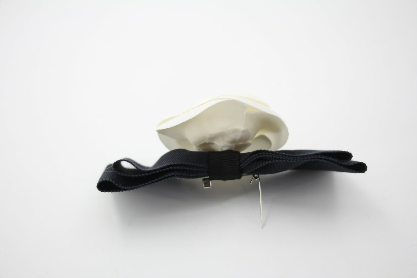 Chanel Vintage 81-85 Fabric Ribbon Black Camellia Brooch