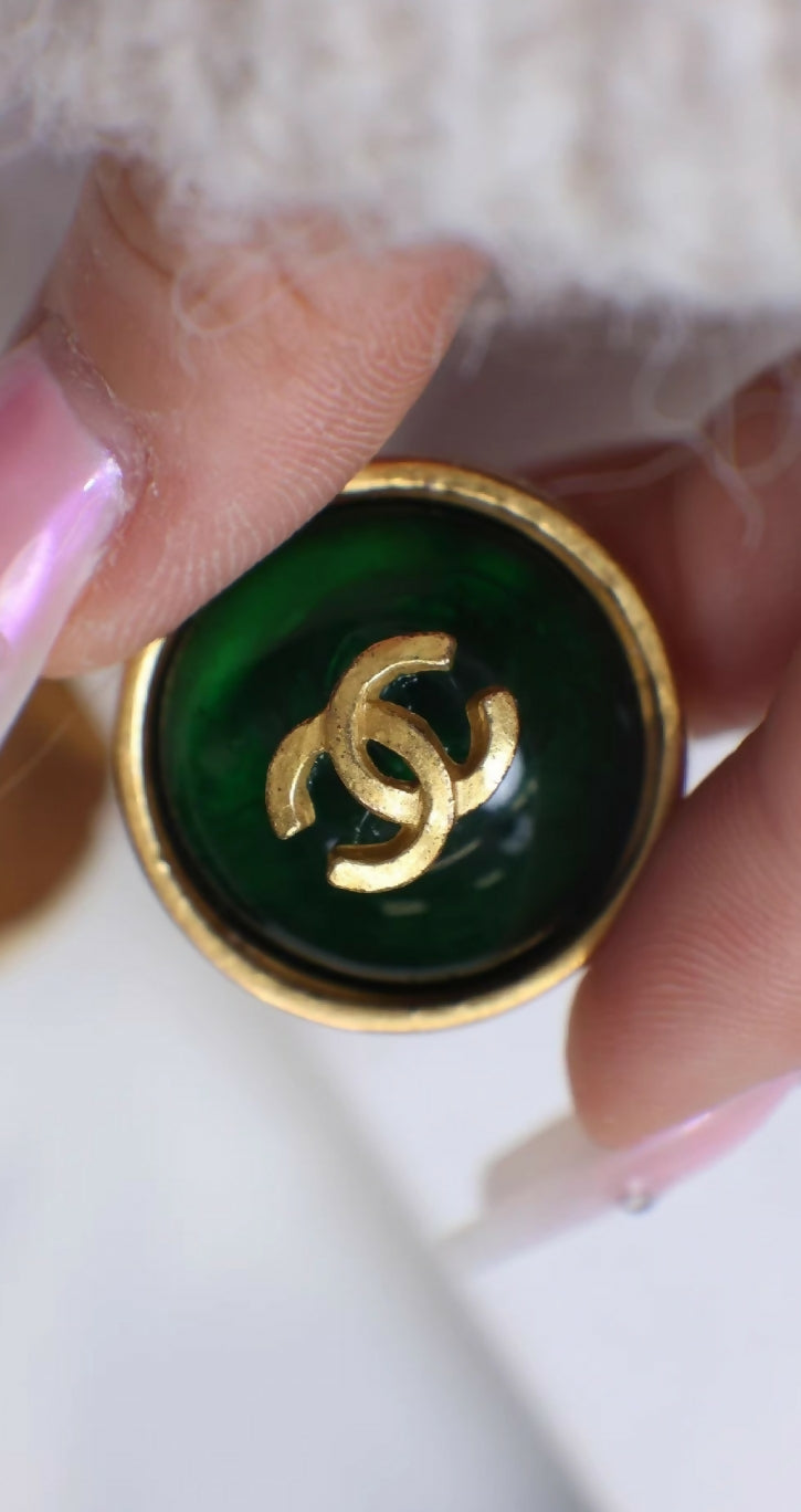 Chanel 95A Emerald Green Glass CC Ear Clip