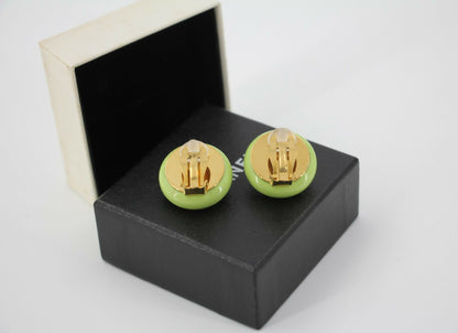 Chanel Vintage 96C Imitation Pearl Resin Light Green Round Clip-on Earrings