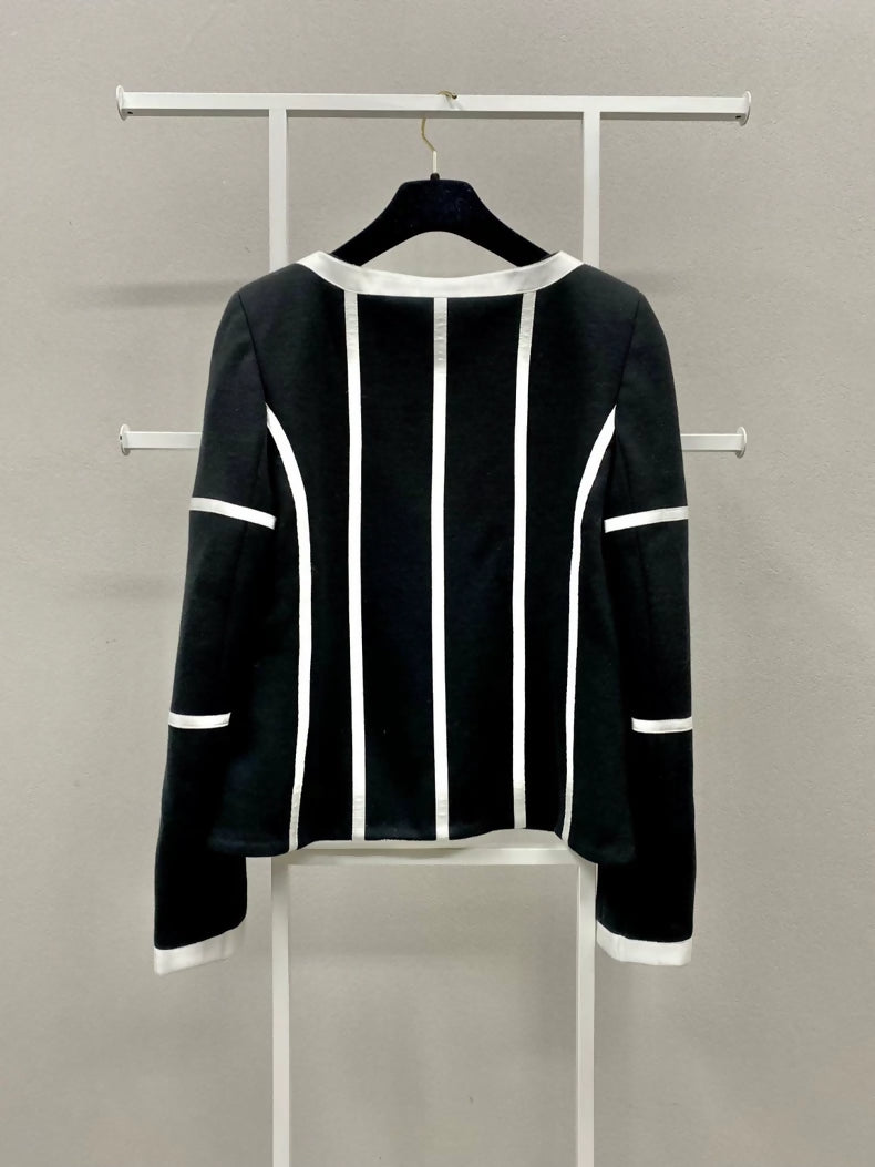 Chanel 20A Black and White Color Block Four-Pocket Jacket