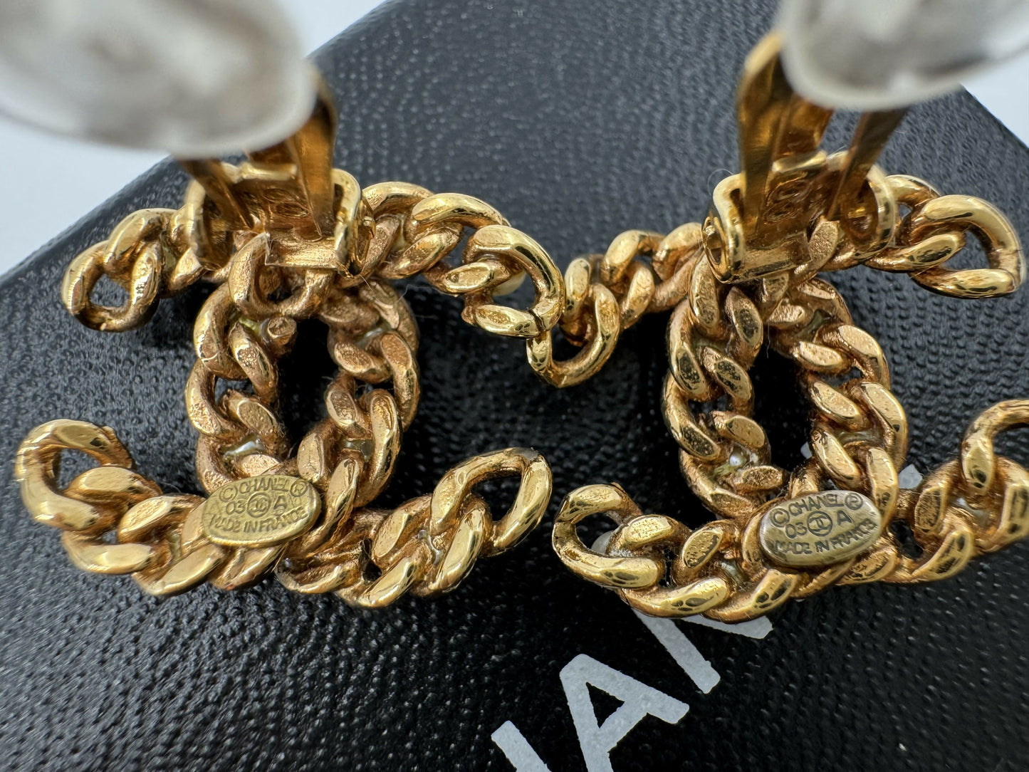 Chanel Vintage 03A Imitation Pearl Gold-plated Clip-on Earrings