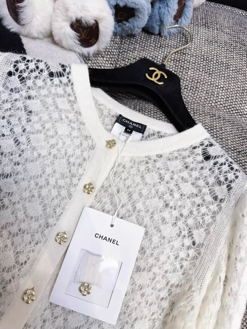Chanel 23K off-white knit cardigan