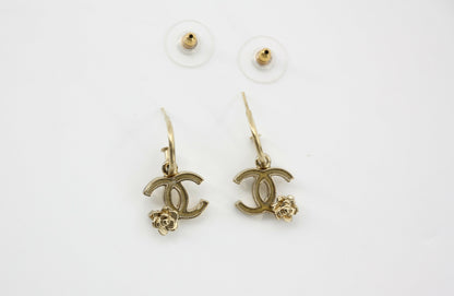 Chanel Vintage 07P Metal Gold Camellia Pendant Hoop Stud Earrings